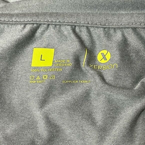 XERSION Light Gray, Active Wear, V-neck T-shirt,   Short Sleeves, Size L - Picture 3 of 6